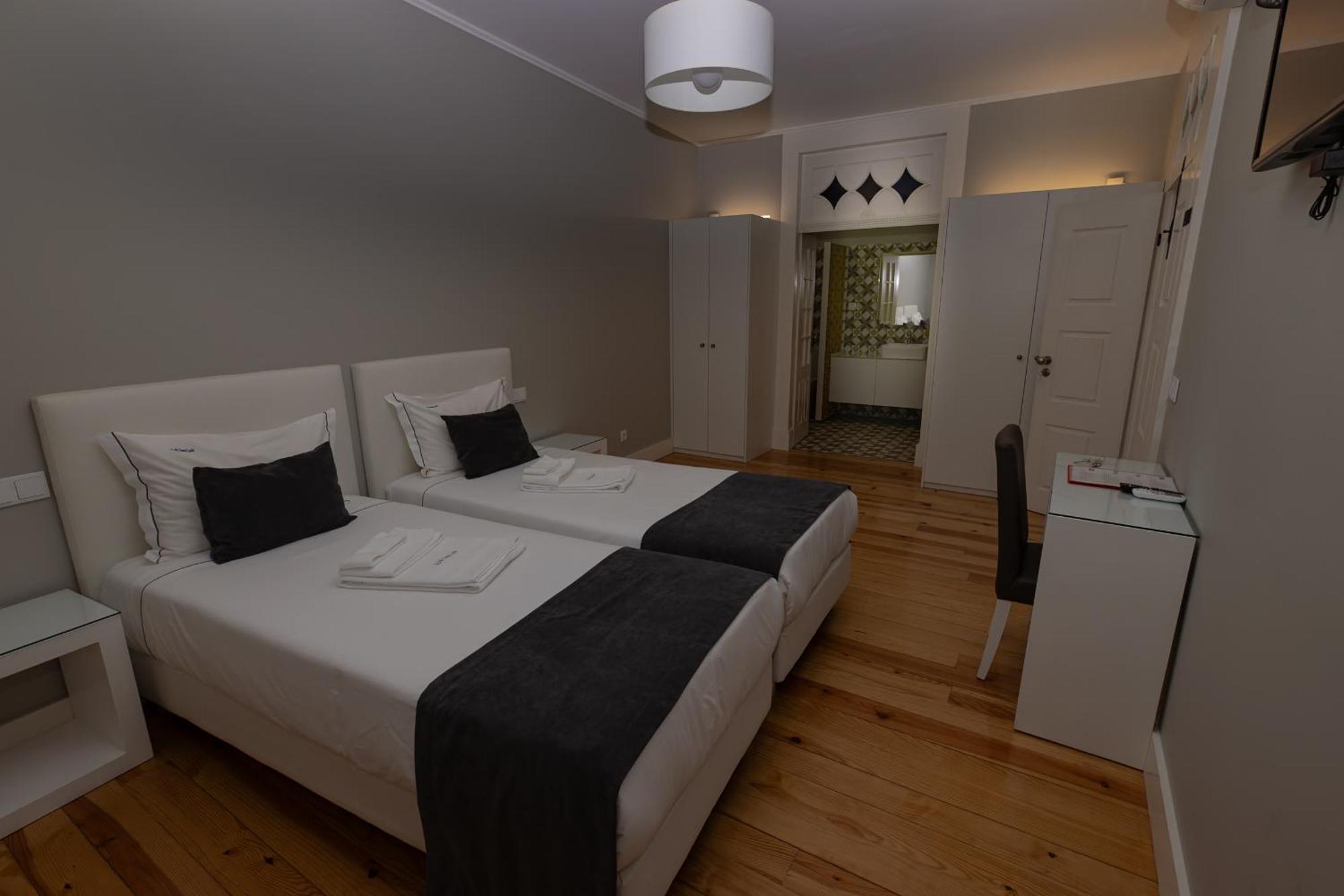 Hotel Alm Santa Luzia Guimarães Esterno foto